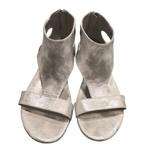 Boutique by Corkys Ohana Crackled Silver Metallic Gladiator Sandals